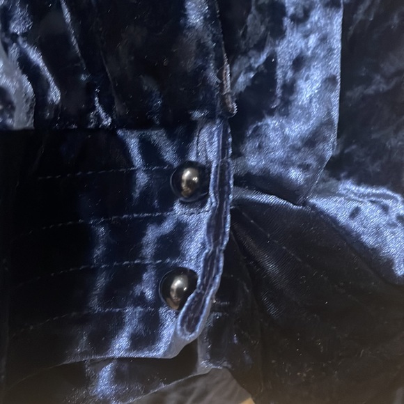 Zara blouse - Picture 4 of 4